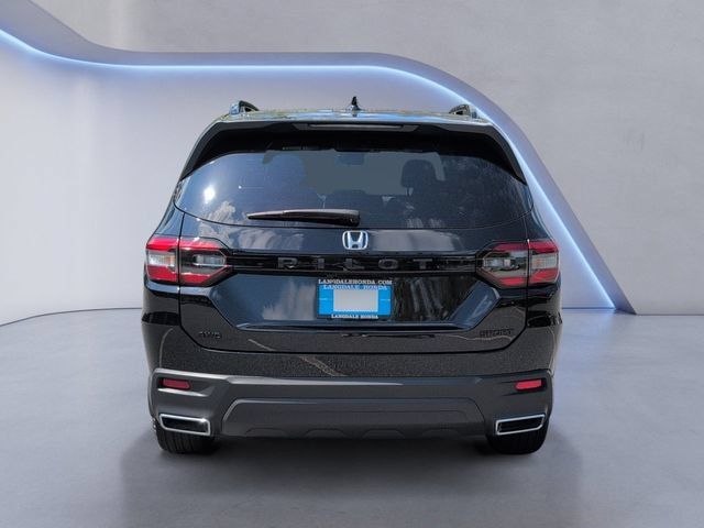 Used 2025 Honda Pilot Sport image 8