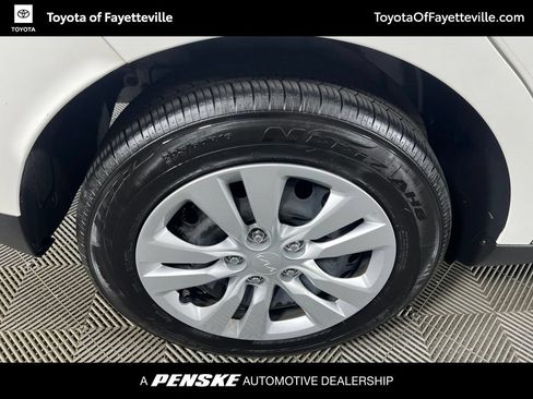Used 2025 Kia Soul LX FWD image 15