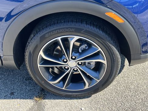 Used 2022 Buick Encore GX Select image 12