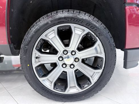 Used 2018 Chevrolet Silverado 1500 LT w/ All Star Edition AWD/4WD image 42
