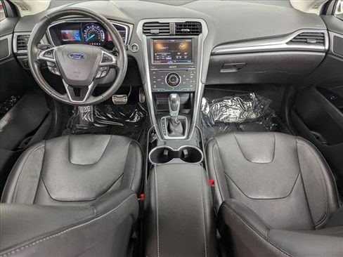 Used 2014 Ford Fusion Titanium FWD image 18