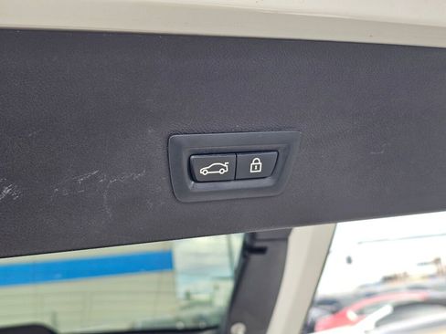Used 2019 BMW X4 xDrive30i AWD/4WD image 17