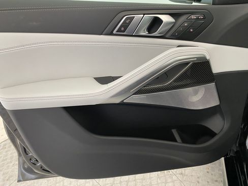 New 2026 BMW X6 M60i image 11