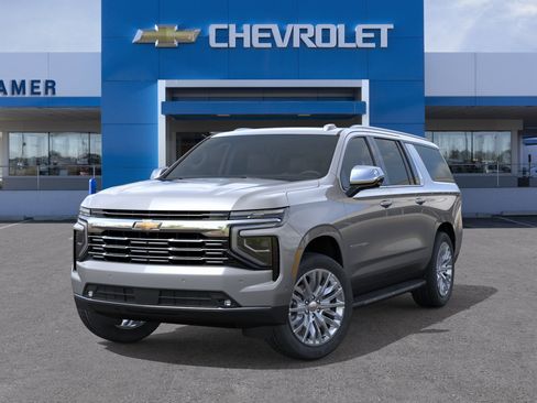 New 2026 Chevrolet Suburban Premier w/ Sun And Tow Package AWD/4WD image 38