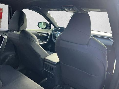 New 2025 Toyota RAV4 SE image 18
