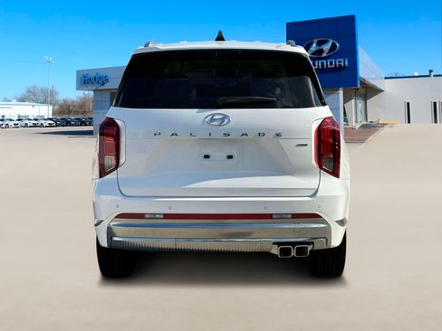Used 2025 Hyundai Palisade Calligraphy AWD/4WD image 6