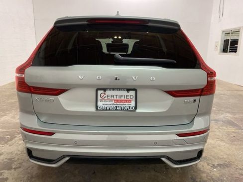 Used 2025 Volvo XC60 B5 Core image 5