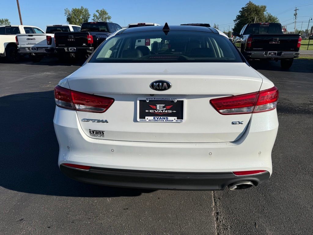 Used 2016 Kia Optima EX w/ Premium Package FWD image 8