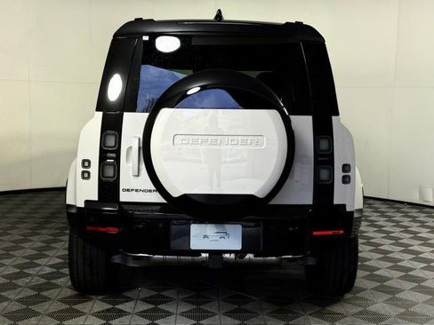 New 2026 Land Rover Defender 110 X image 7