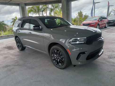 Used 2026 Dodge Durango GT RWD image 2