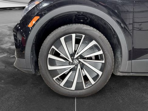 Used 2023 Volkswagen ID.4 Pro S Plus AWD/4WD image 30