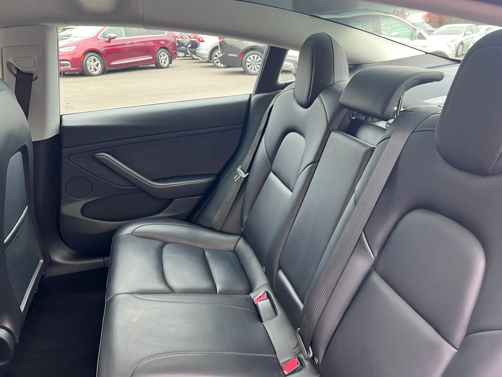 Used 2022 Tesla Model 3 Long Range AWD/4WD image 30