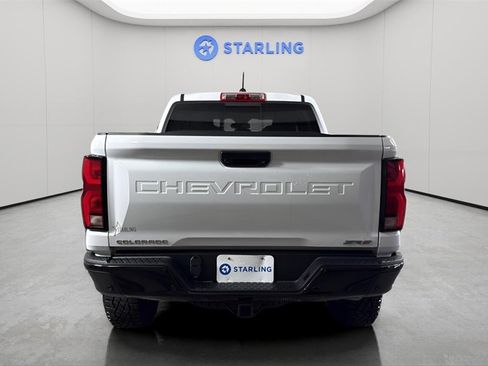 Used 2024 Chevrolet Colorado ZR2 w/ Technology Package image 7