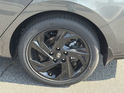 New 2026 Hyundai Elantra Sport image 19