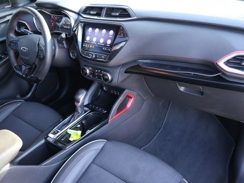 Certified 2023 Chevrolet TrailBlazer RS w/ Sun and Liftgate Package image 42