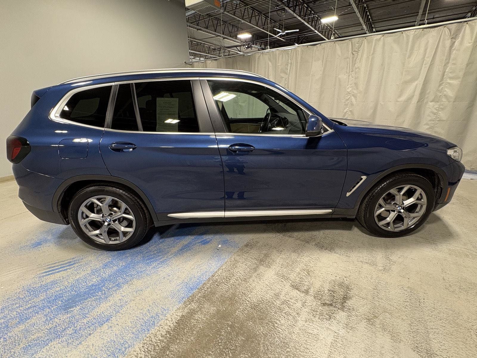 Used 2023 BMW X3 xDrive30i w/ Convenience Package AWD/4WD image 15