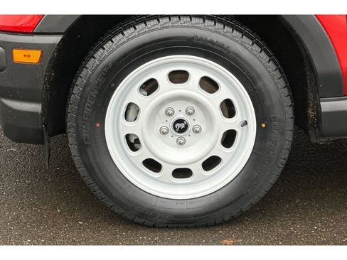 Used 2023 Ford Bronco Sport Heritage image 26