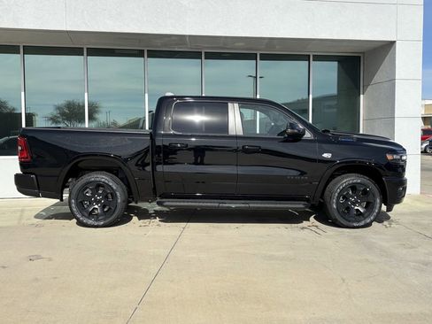 New 2026 RAM 1500 4x4 Crew Cab image 2