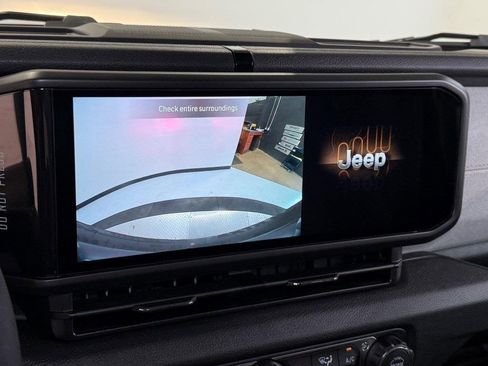 New 2025 Jeep Wrangler Sport S image 20