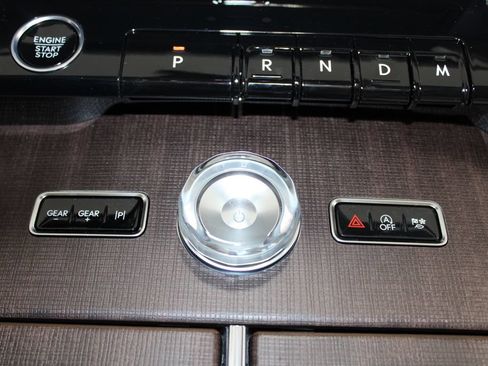 New 2027 Lincoln Navigator L Reserve RWD image 47