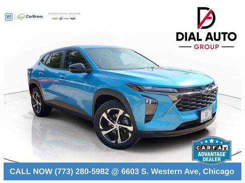 Used 2025 Chevrolet Trax RS w/ Driver Confidence Package FWD image 1