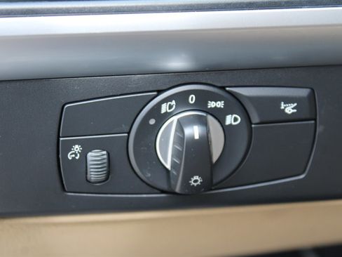 Used 2012 BMW X5 M image 28