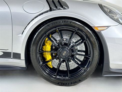 Used 2019 Porsche 911 GT3 RS image 38