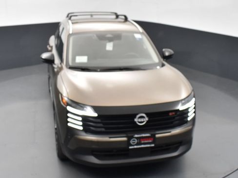 New 2026 Nissan Kicks SR w/ Illumination Package AWD/4WD image 45