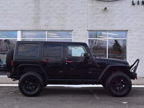 Used 2015 Jeep Wrangler Unlimited Sport AWD/4WD image 3