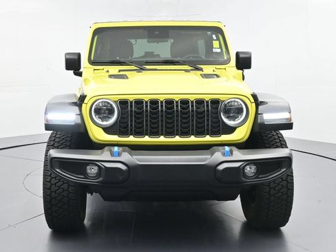 Used 2024 Jeep Wrangler Unlimited Rubicon 4xe AWD/4WD image 28