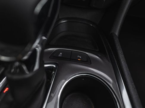 Used 2024 Chevrolet Malibu LT FWD image 17