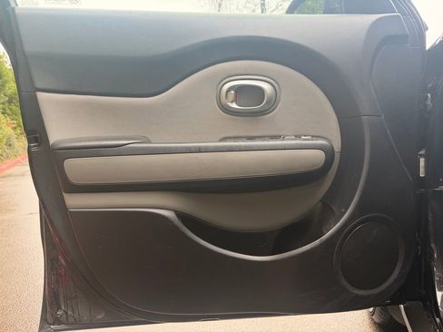 Used 2016 Kia Soul w/ Option Group 020 image 9