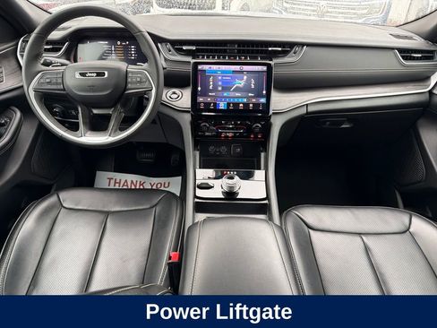 Used 2024 Jeep Grand Cherokee L Limited w/ Luxury Tech Group II image 15