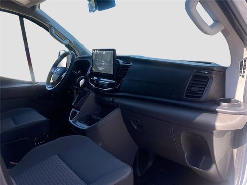 Used 2023 Ford Transit 350 XLT image 33