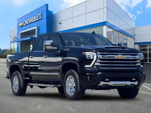 Used 2024 Chevrolet Silverado 2500 High Country w/ High Country Premium Package AWD/4WD image 9