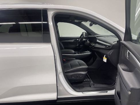 New 2025 Buick Enclave Preferred w/ Power Package image 19