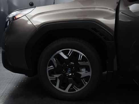 New 2025 Subaru Forester Premium image 9