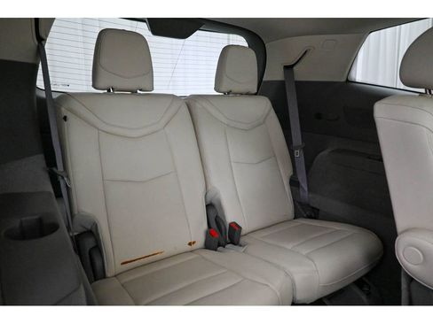 Used 2022 Cadillac XT6 Premium Luxury w/ Technology Package image 19