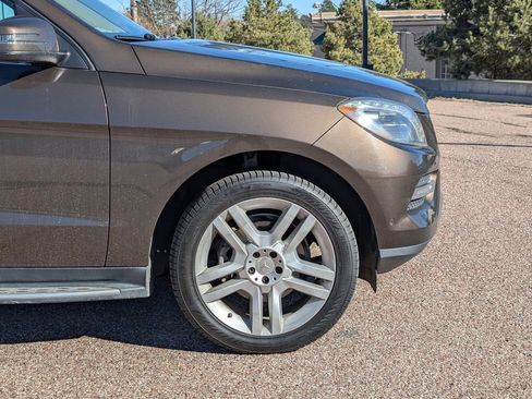 Used 2013 Mercedes-Benz ML 350 BlueTEC 4MATIC image 9