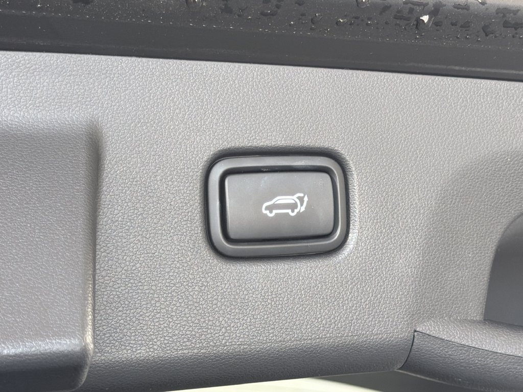Used 2022 Hyundai Tucson Limited AWD/4WD image 11