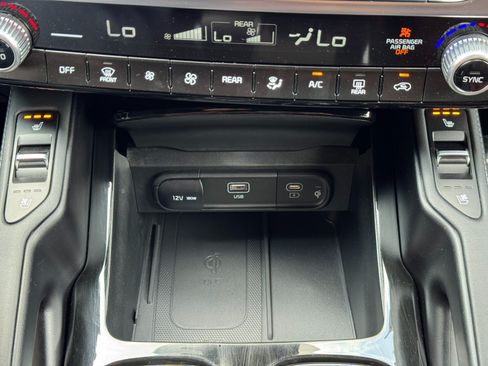 Used 2024 Kia Telluride SX AWD/4WD image 32