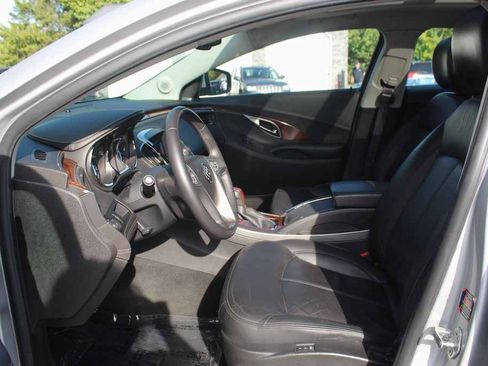 Used 2011 Buick LaCrosse CXL AWD/4WD image 24