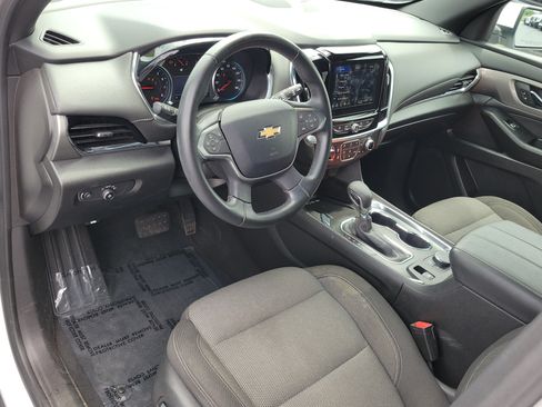 Used 2023 Chevrolet Traverse LT FWD image 21
