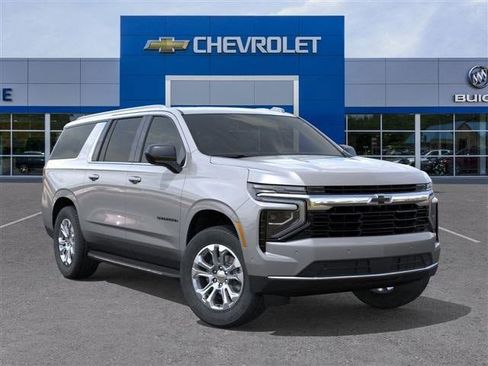 New 2026 Chevrolet Suburban LS image 7
