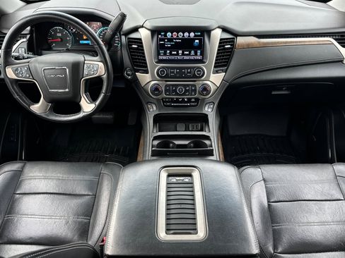 Used 2018 GMC Yukon Denali w/ Open Road Package image 13