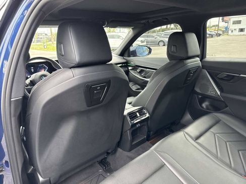 Used 2024 BMW 530i w/ M Sport Package RWD image 17