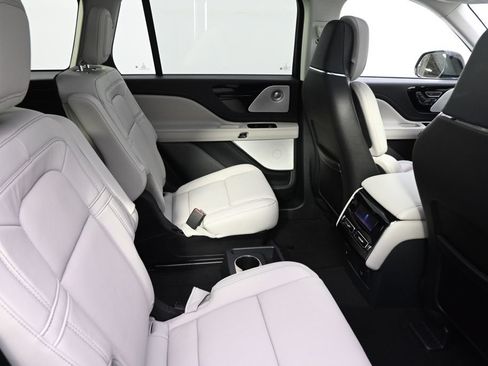 New 2026 Lincoln Aviator Reserve AWD/4WD image 19
