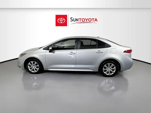 Used 2024 Toyota Corolla LE image 7