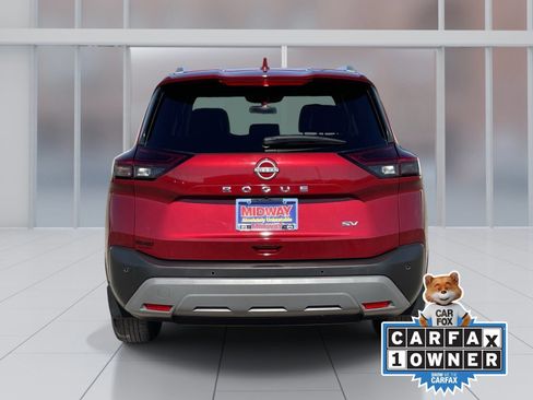 Certified 2023 Nissan Rogue SV w/ SV Premium B Package FWD image 5