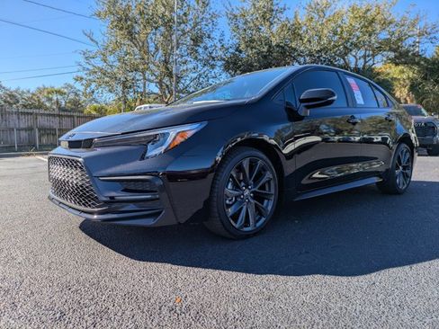 New 2026 Toyota Corolla SE image 8